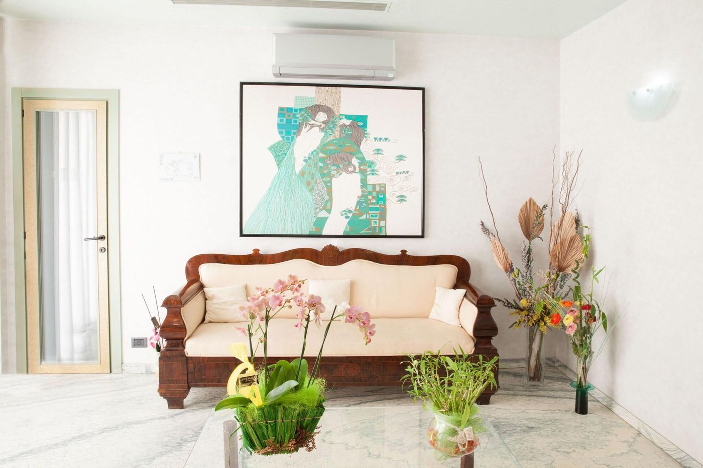 Hotel-Ambasciatori-Lobby-9