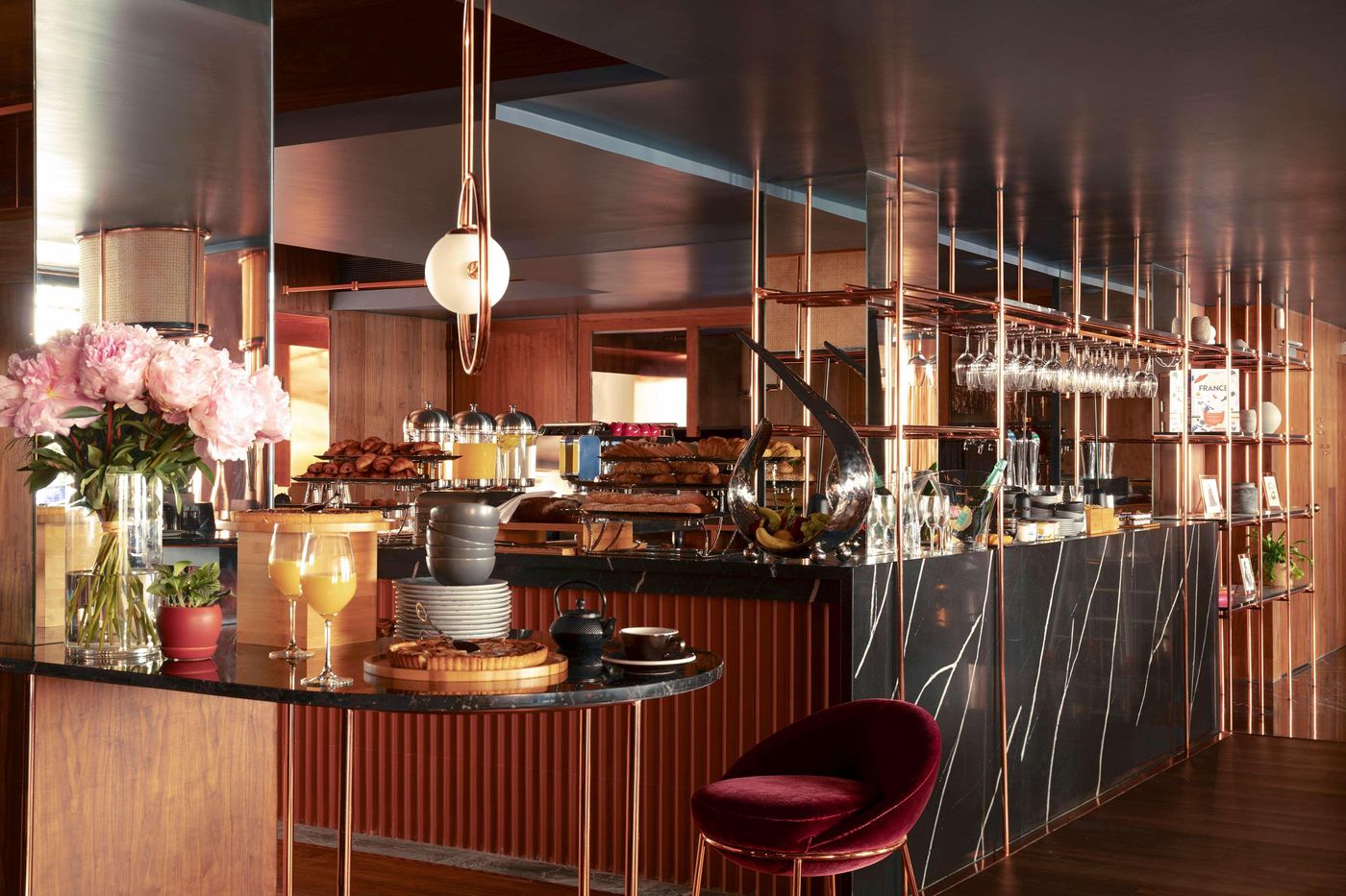 Melia-Paris-Tour-Eiffel-Restaurant-15