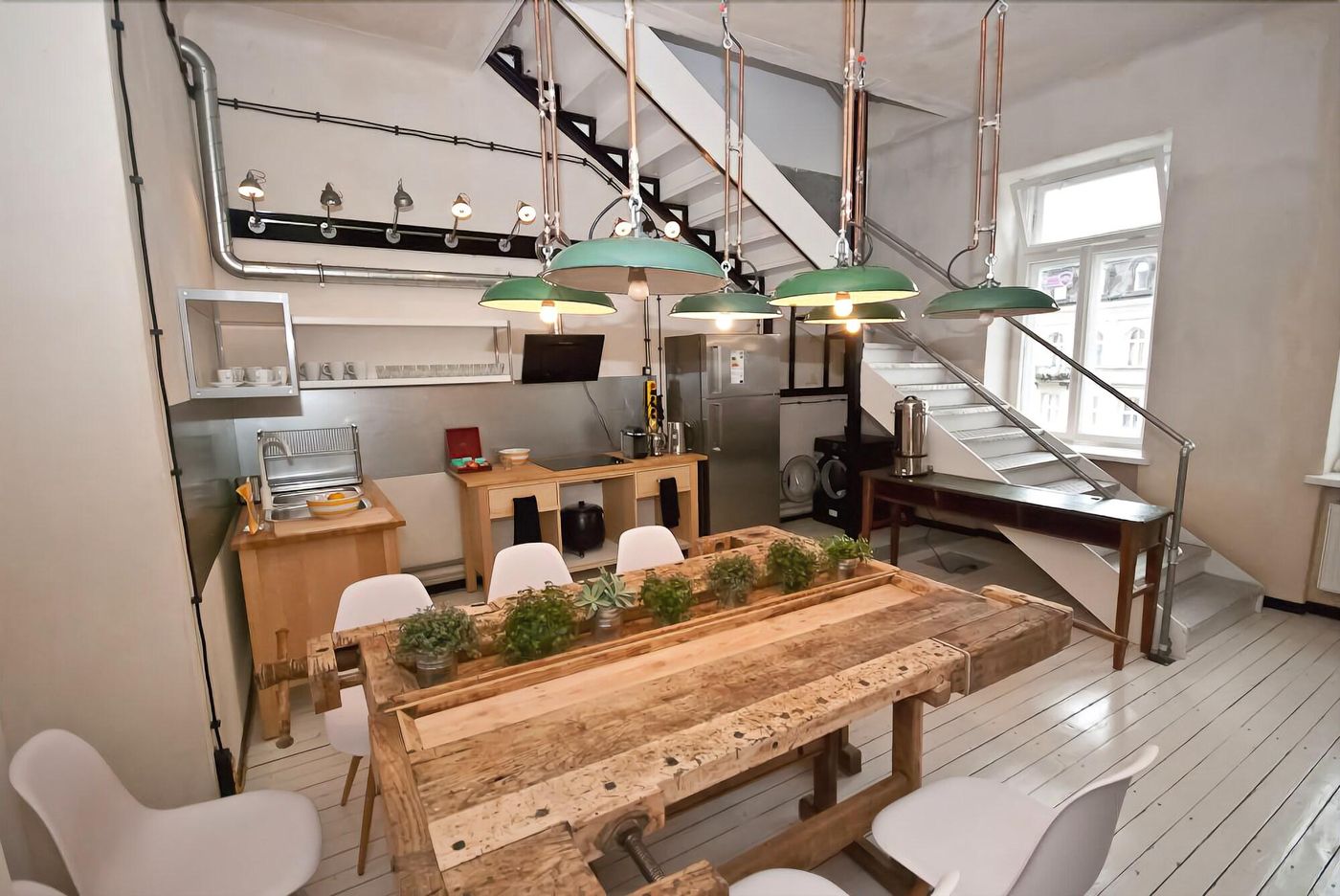 Sen-Pszczoly-Loft-Hotel-General-view-1