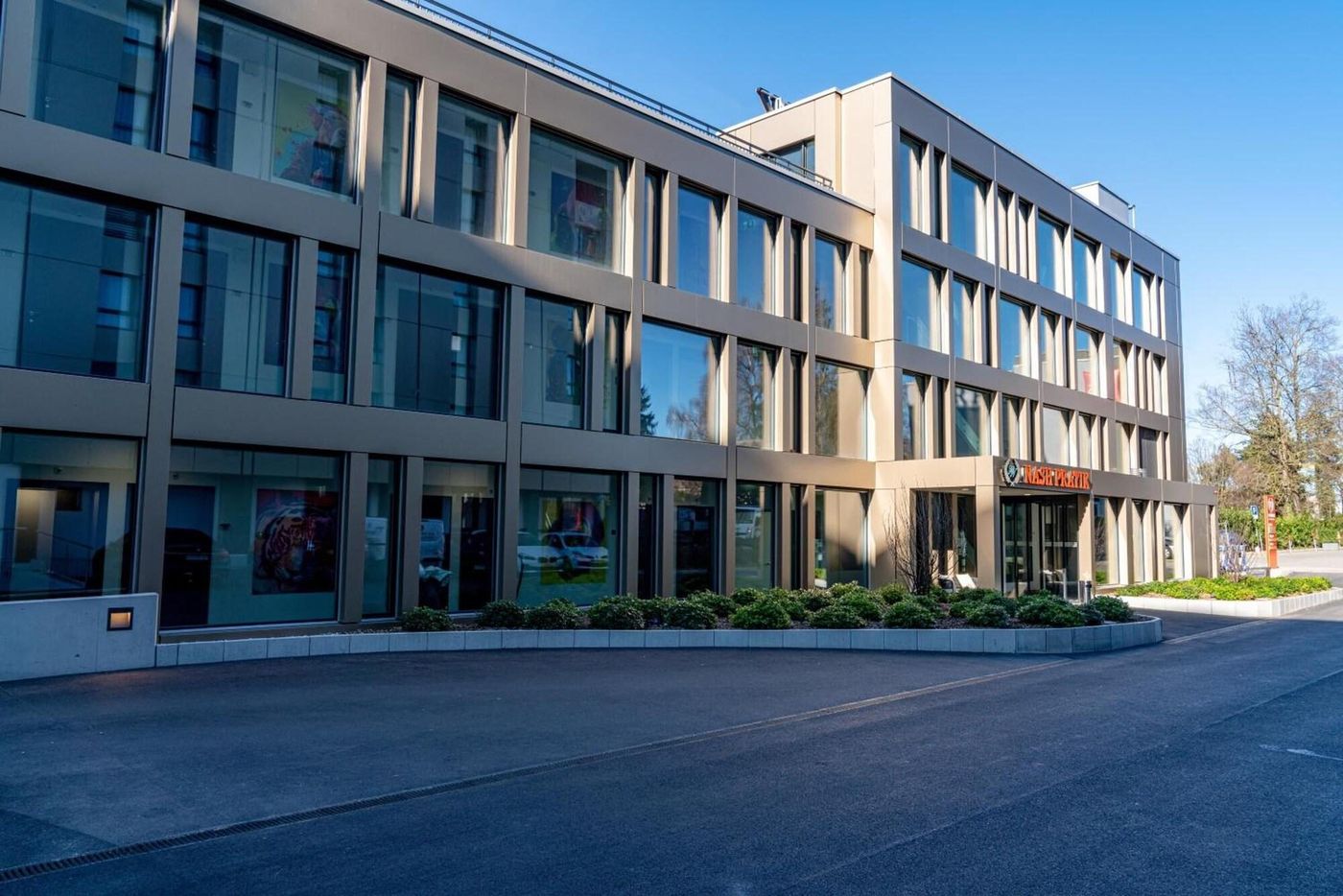 Nash-Pratik-Hotel-General-view-1