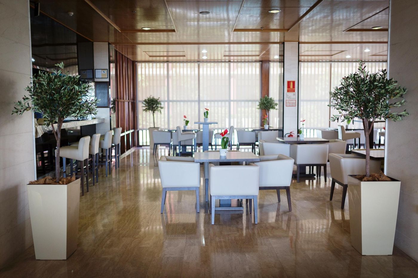 Hotel-Escuela-Santa-Cruz-Restaurant-45