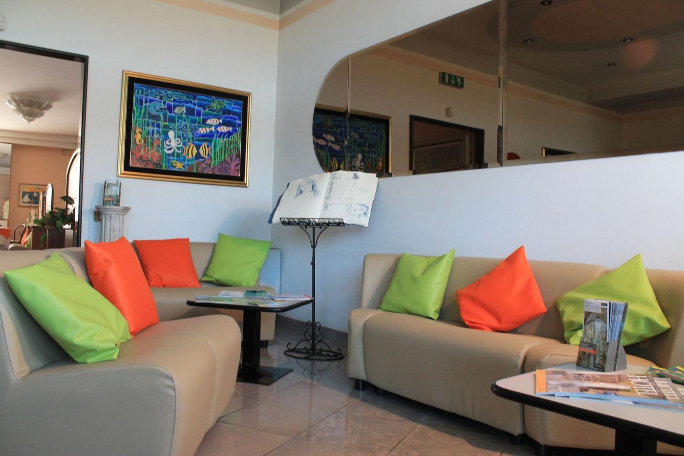 Hotel-Villa-Truentum-Lobby-1