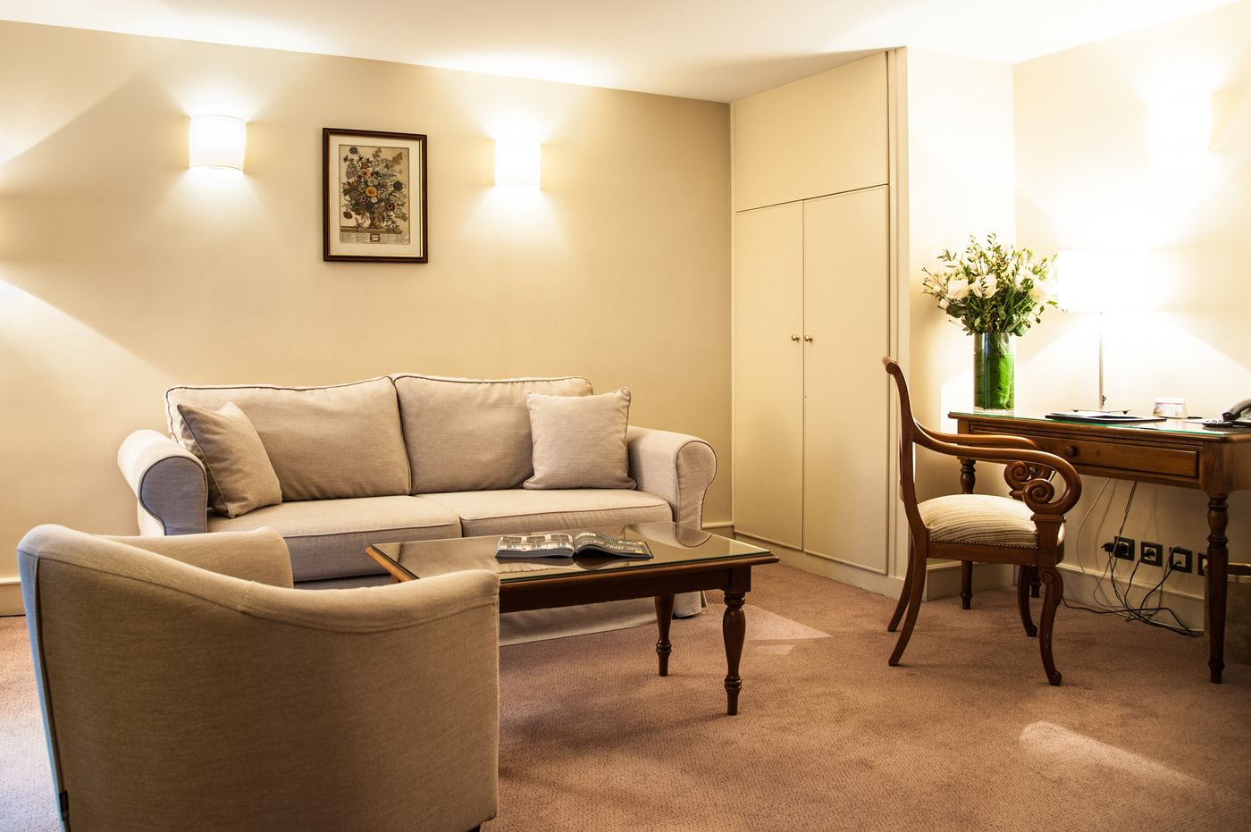 Saint-James-Albany-Paris-Hotel-Spa-Room-25