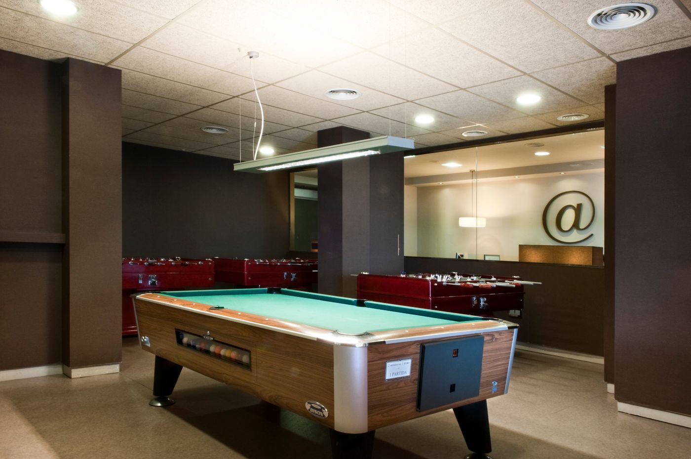 Augustus-Hotel-Sports-and-Entertainment-66