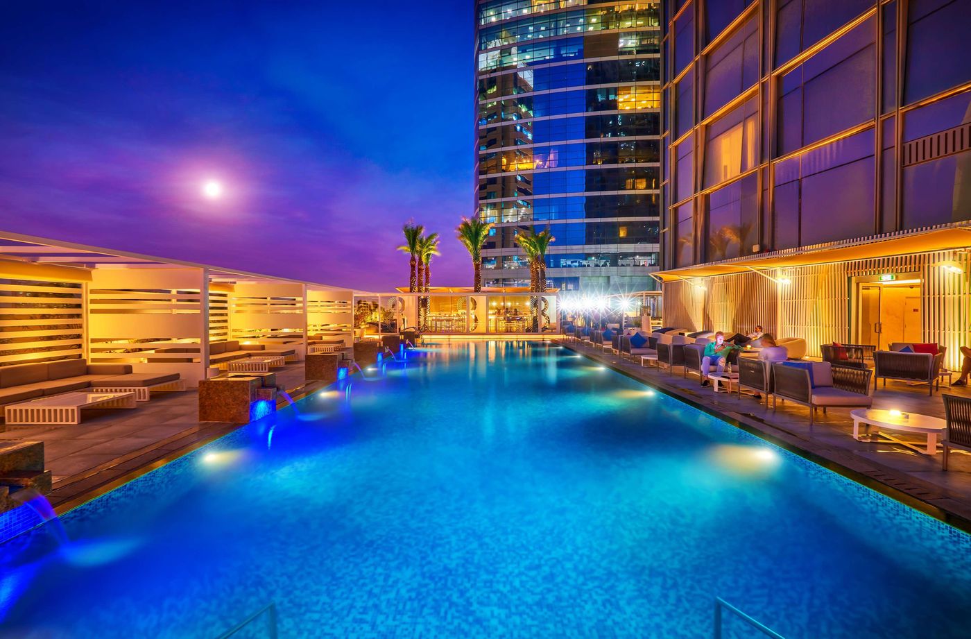 Media-One-Hotel-Pool-3