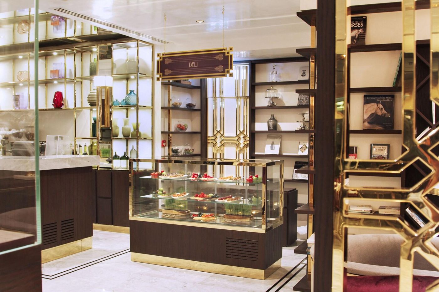 Tamani-Marina-Hotel-and-Hotel-Apartment-Restaurant-31