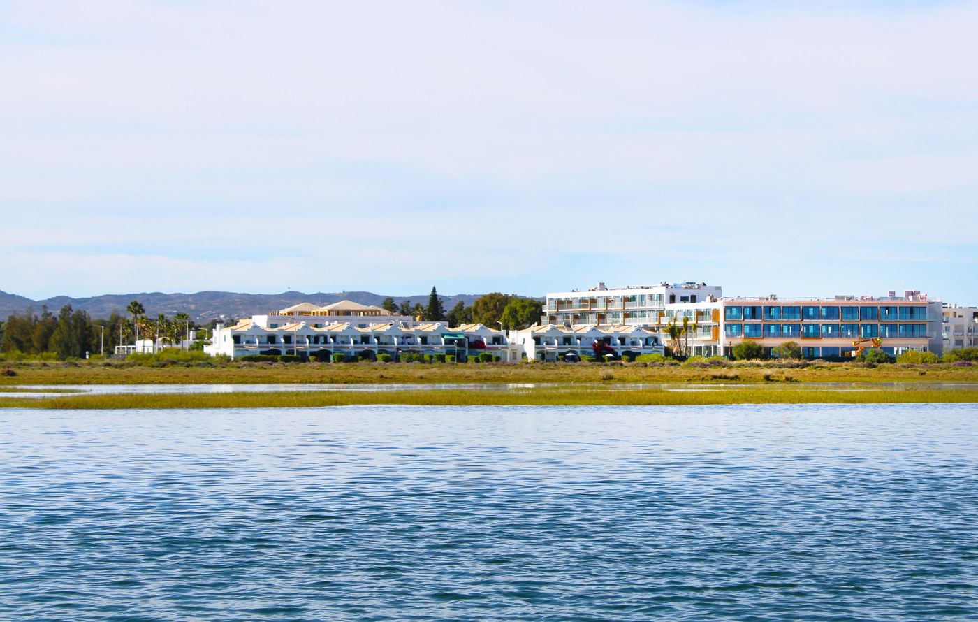 AP Cabanas Beach & Nature - Adults Recommended