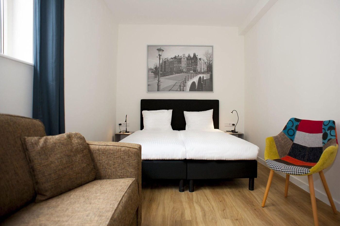 I Hotel-Netherlands-AMSTERDAM-Room-5