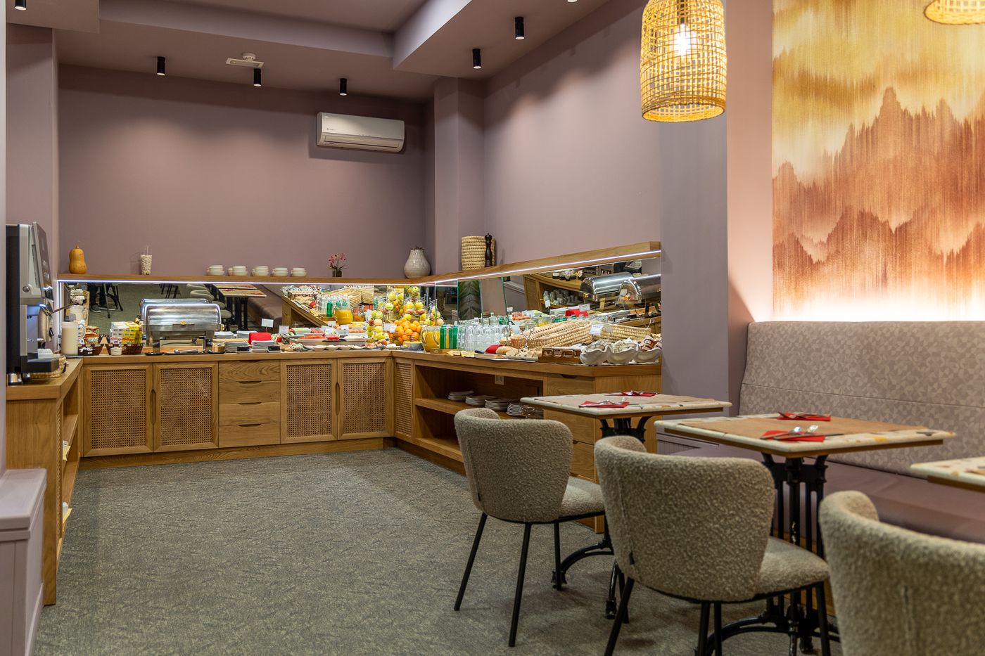 Atarazanas-Malaga-Boutique-Hotel-Bar-54