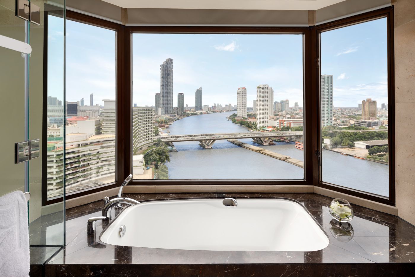 Shangri-La-Bangkok-Room-45