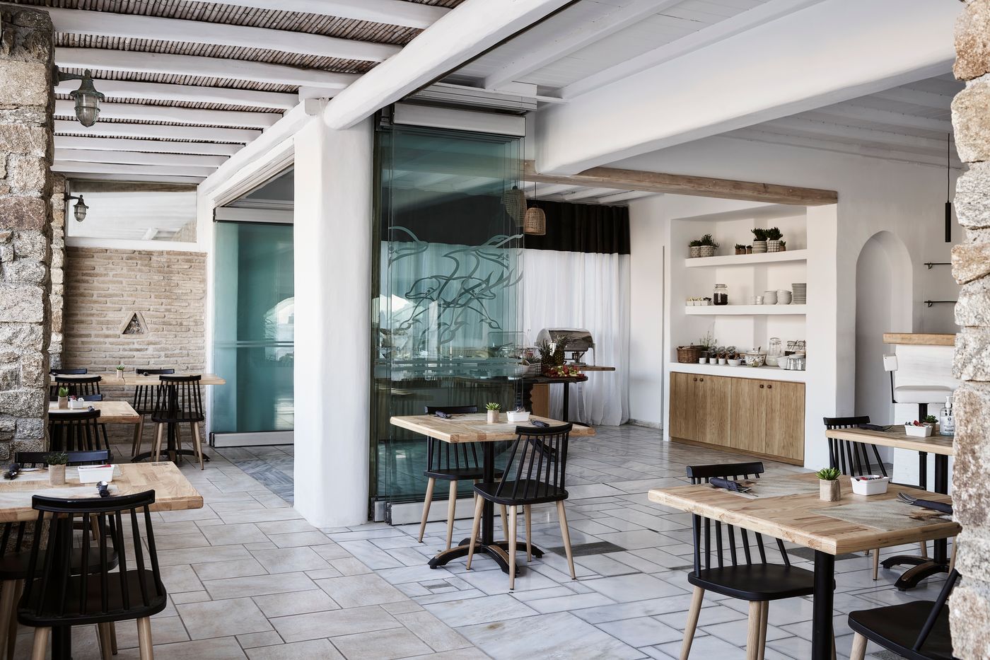 Mr---Mrs-White-Mykonos-Restaurant-54