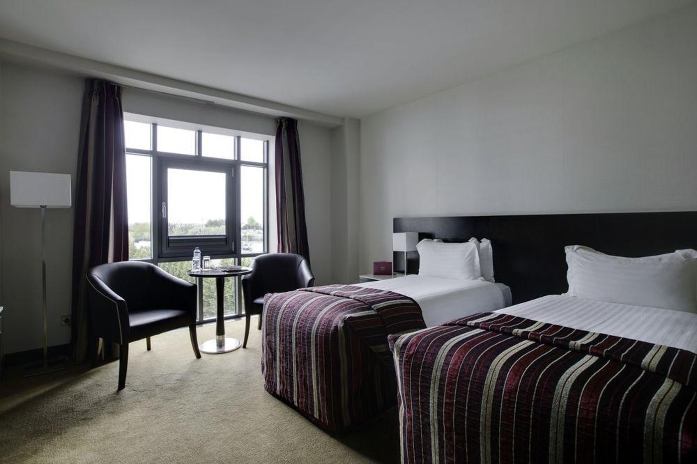 Carlton-Hotel-Dublin-Airport-General-view-32