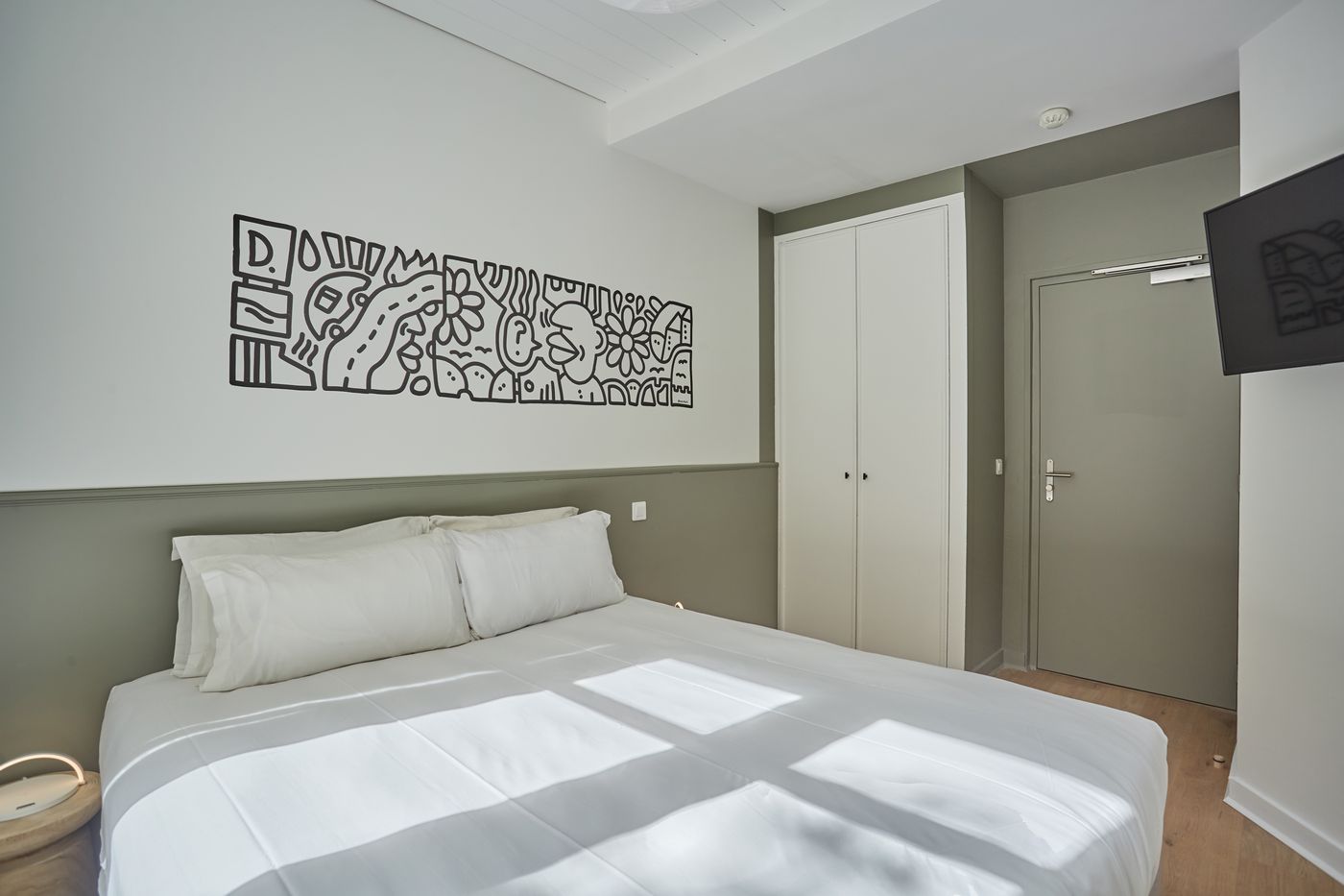 HOTEL-BEAUQUARTIER-MONTMARTRE-Room-22