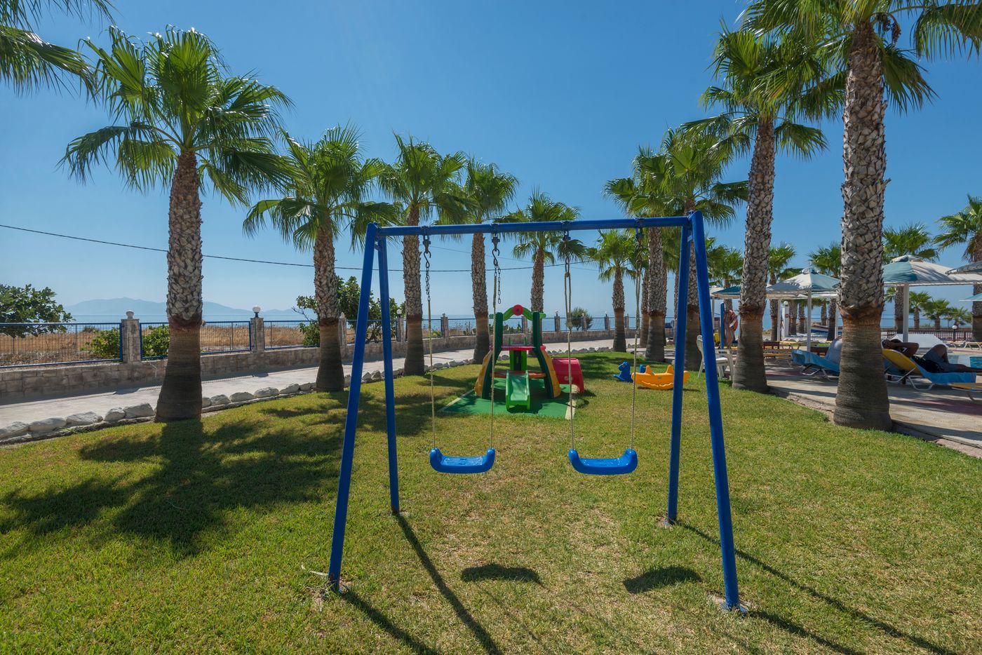 Mammis-Beach-Hotel-Sports-and-Entertainment-49