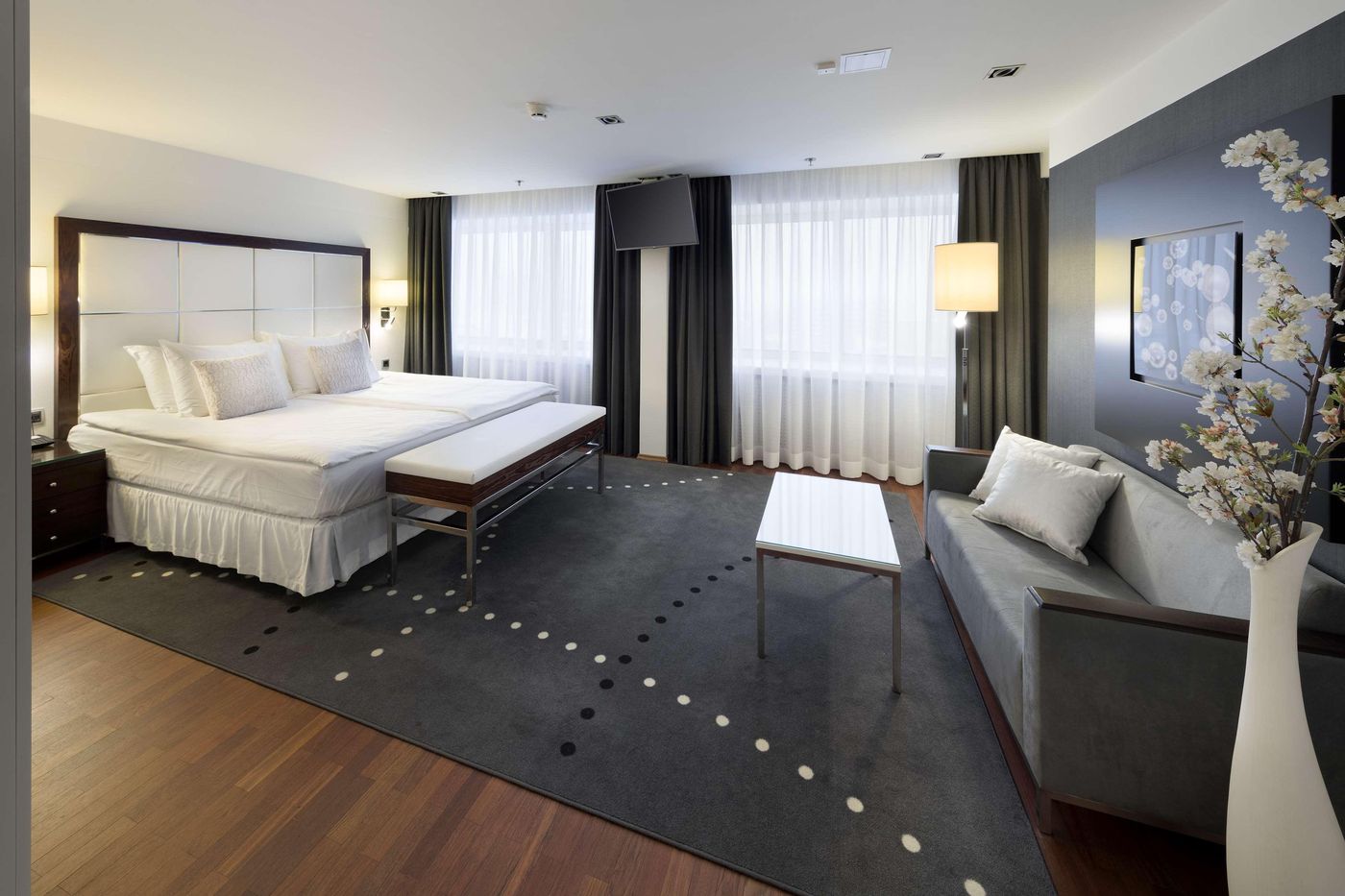 Radisson-Blu-Hotel-Olumpia--Room-9