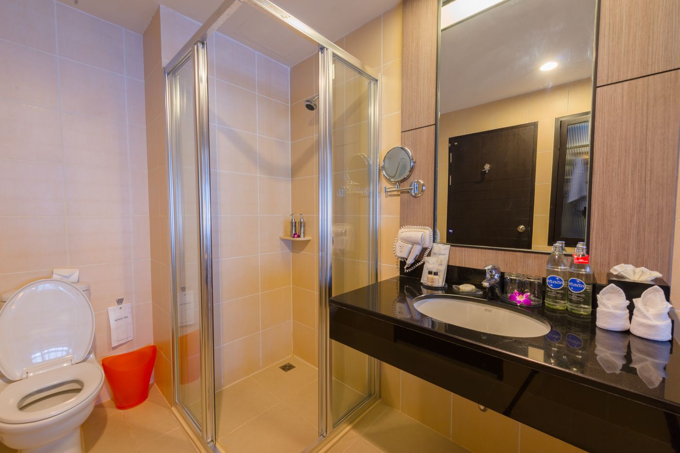Deevana-Plaza-Phuket-Room-38