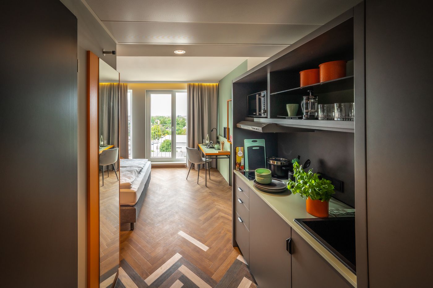 LOGINN-Hotel-Berlin-Airport-Room-3