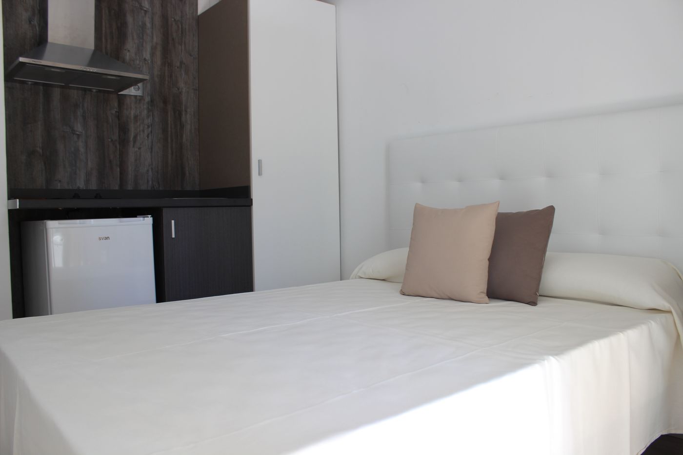 Flamingo-Beach-Resort---Adults-Recommended-Room-31