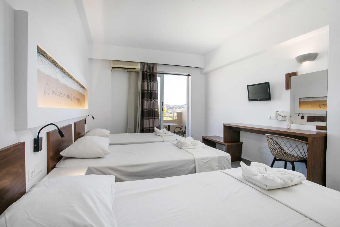 Hillside-Studios-Room-28