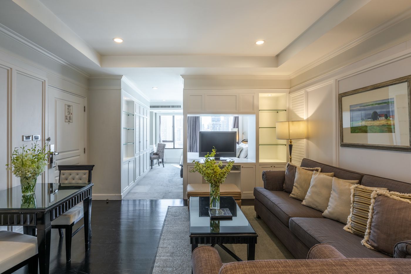 Cape-House-Langsuan-Room-13