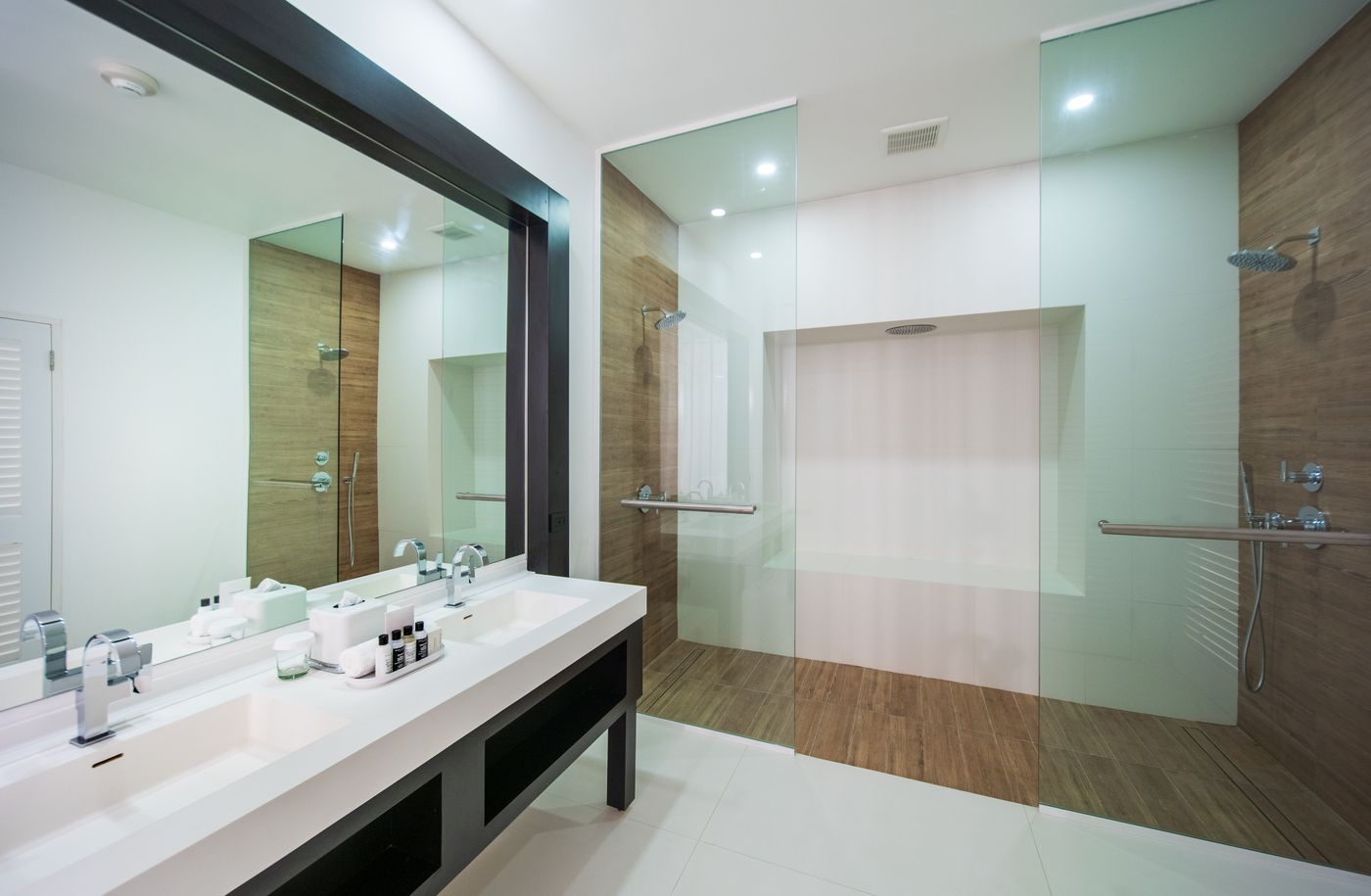 S Hotel Jamaica - Adults Only (16+)