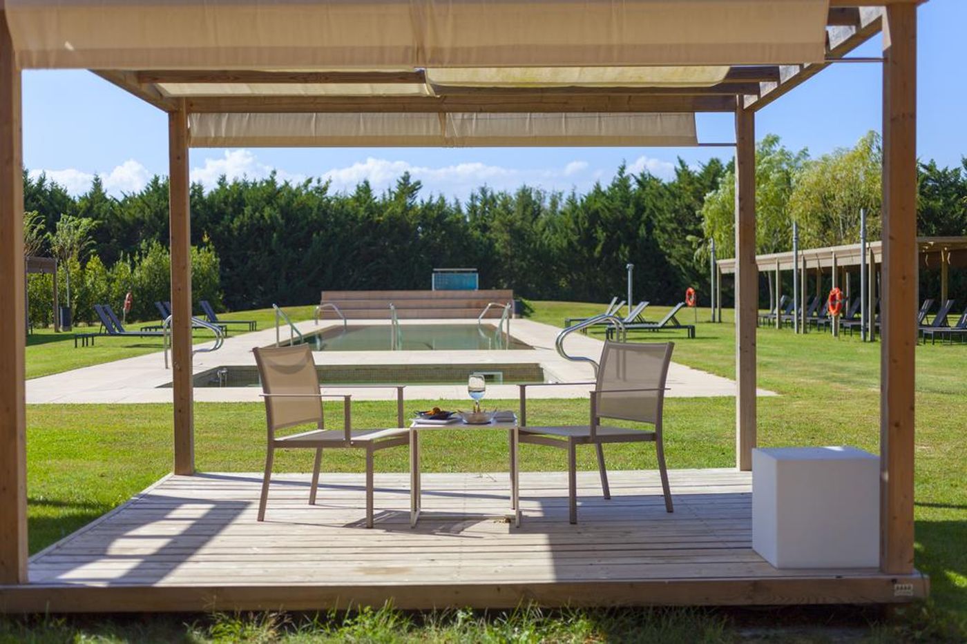 URH-Moli-del-Mig-Pool-11