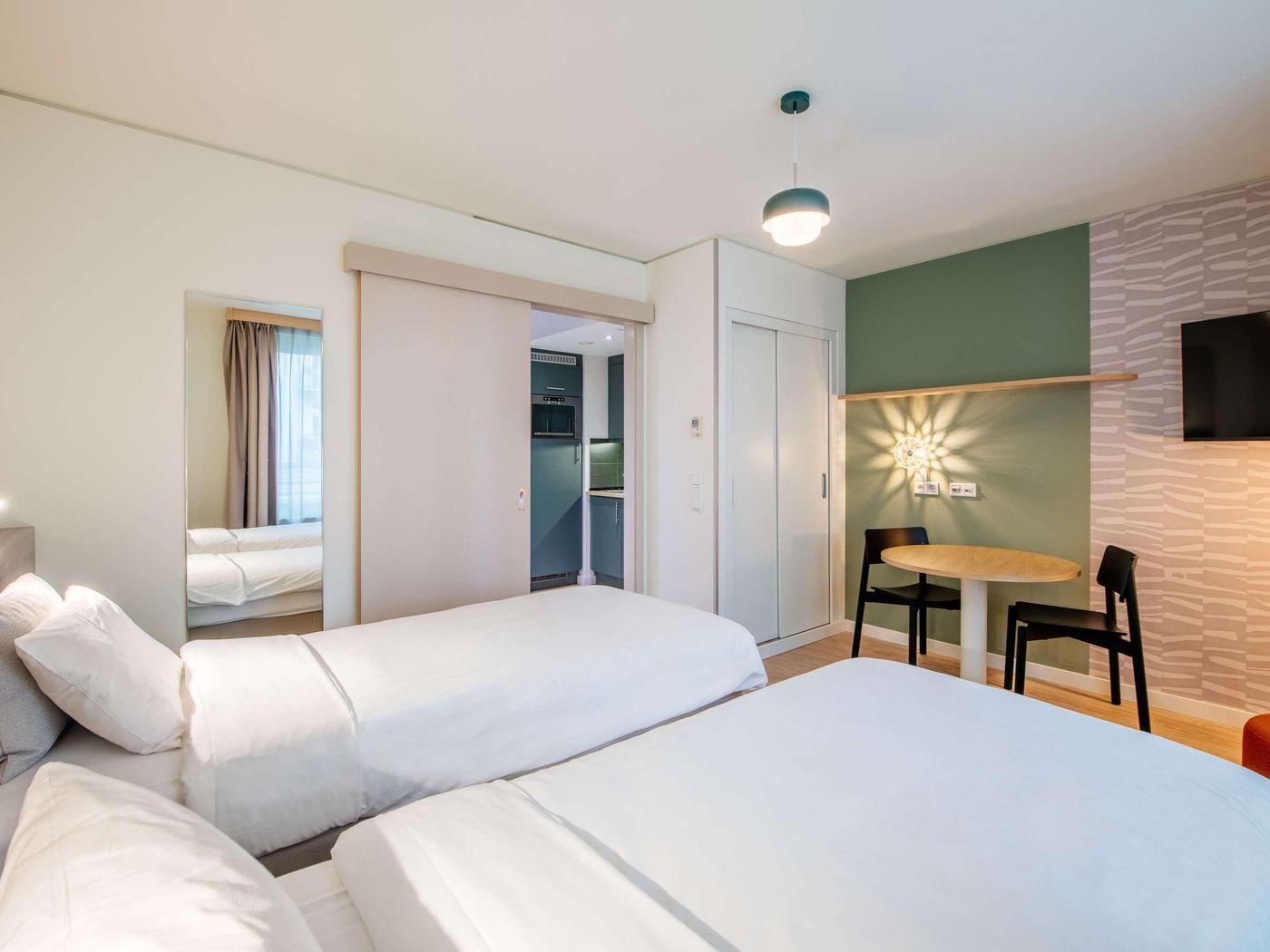 Aparthotel-Adagio-Munich-City-Room-25