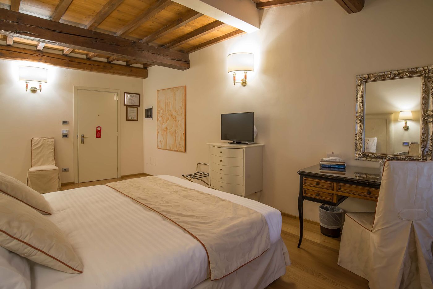 Atlantic-Palace-Room-21