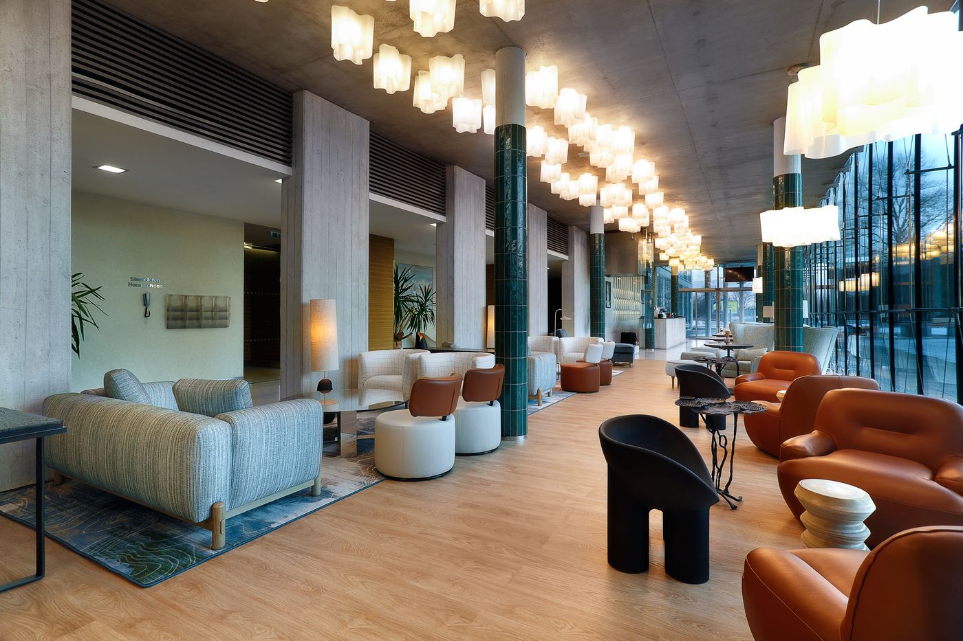 Mercure-Tallinn-Lobby-4