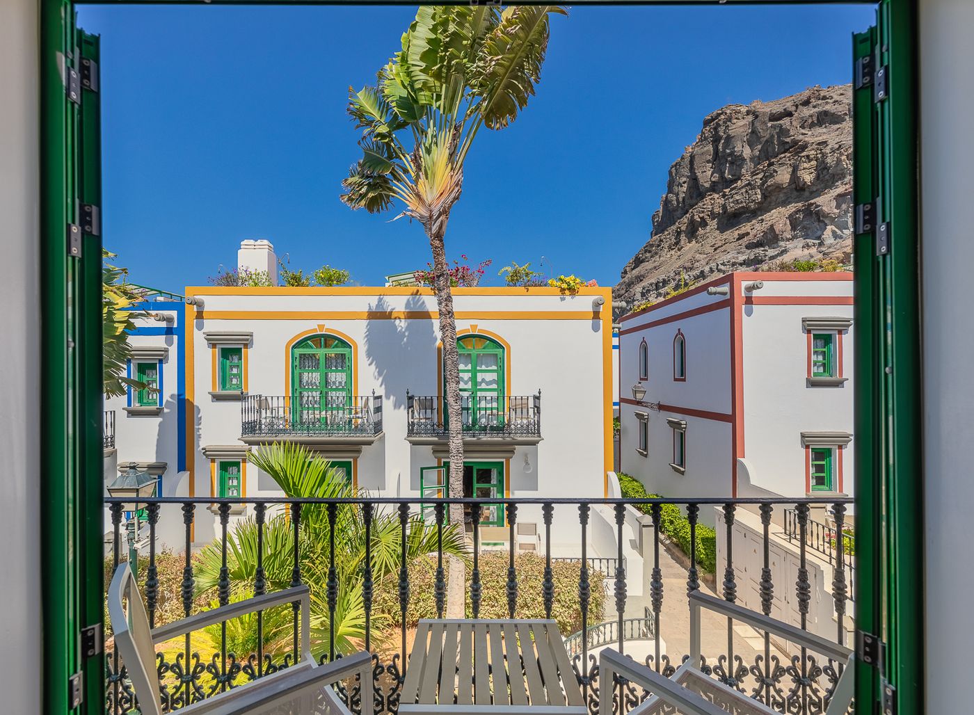 Apartamentos Livvo Puerto de Mogan