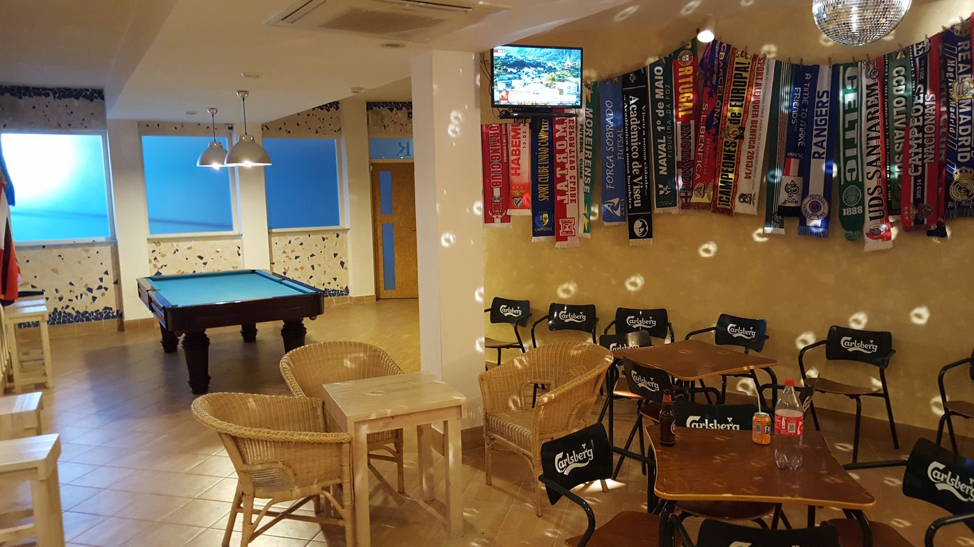 Praia-Azul-Hotel-Apartamento-Bar-5