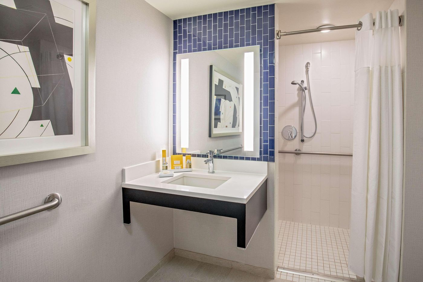 The-Royal-Sonesta-Boston-Room-41