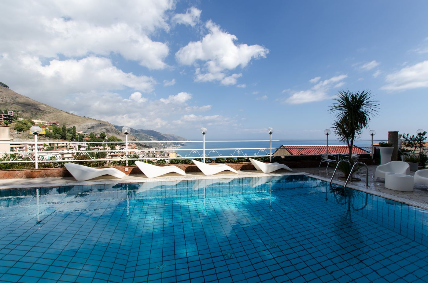 Splendid-Hotel-Taormina-Pool-2