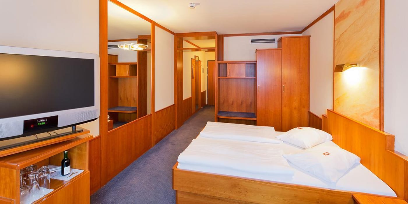 Vienna Sporthotel - Austria - Vienna - Room - 7