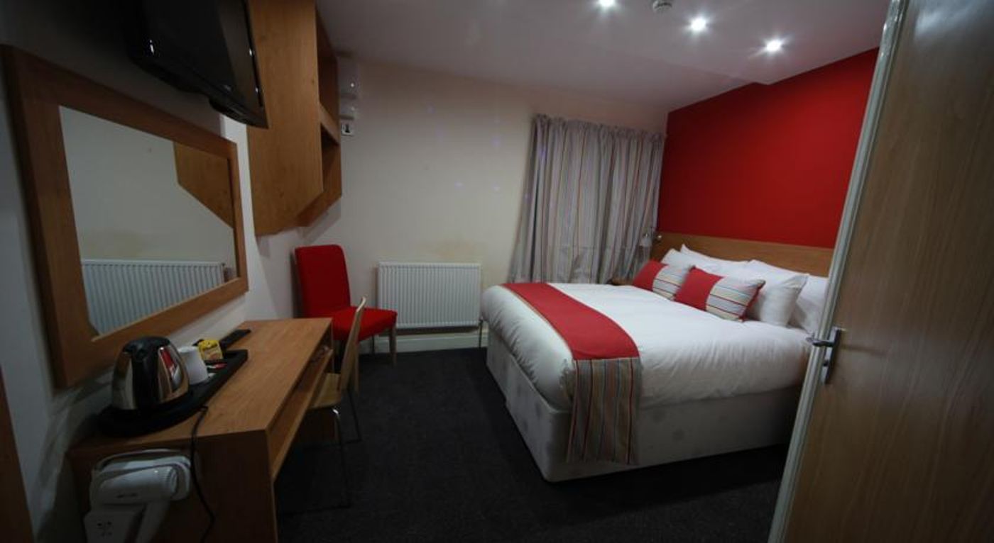 Le Ville Hotel-United Kingdom-Manchester-General view-4