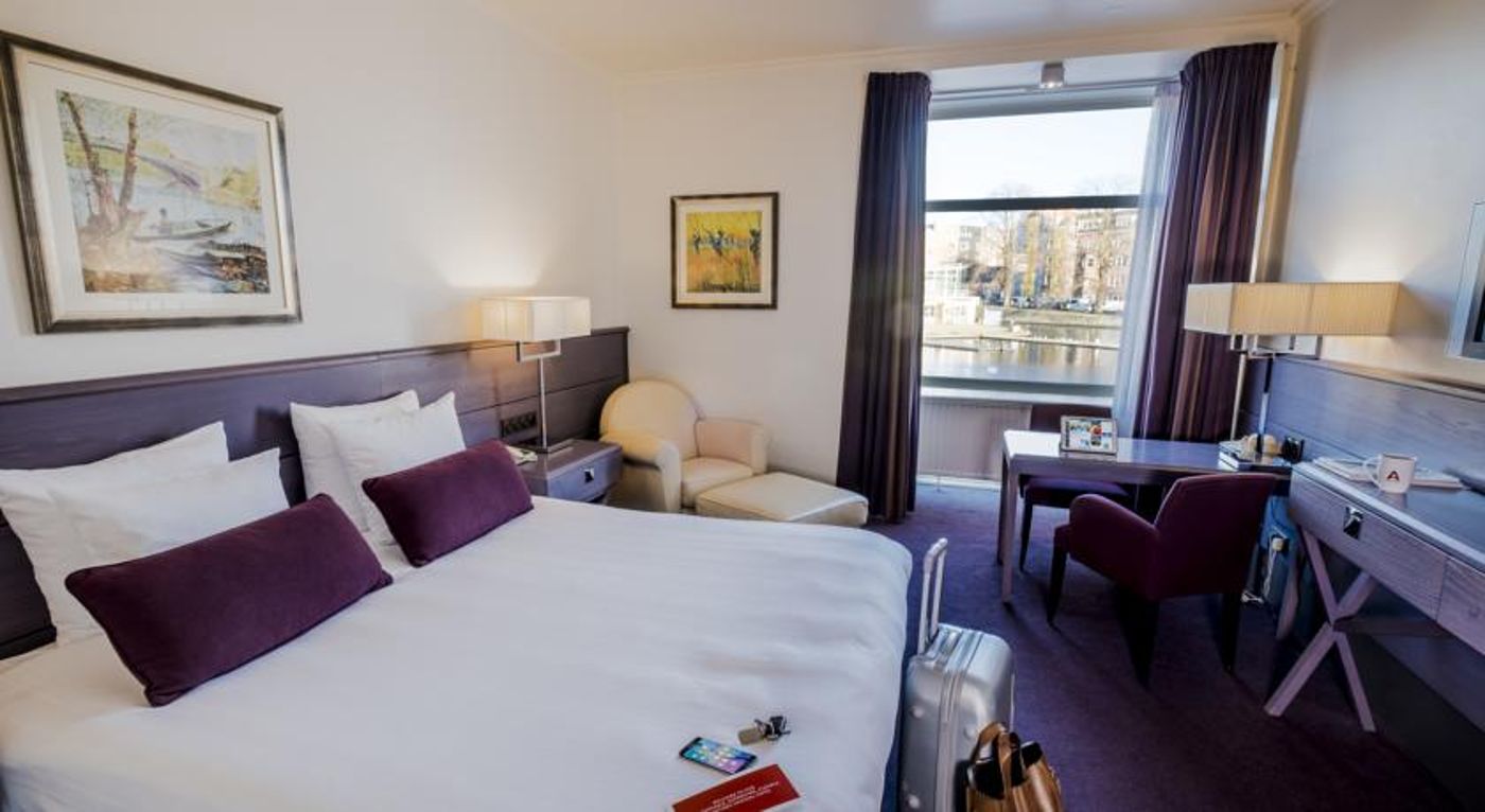 Apollo-Hotel-Amsterdam--a-Tribute-Portfolio-Hotel-Room-35