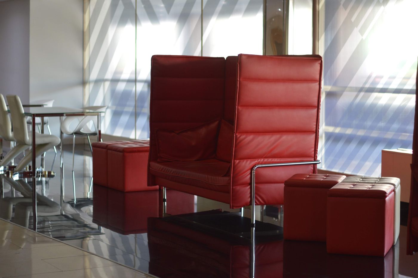 Weare-Chamartin-Lobby-5