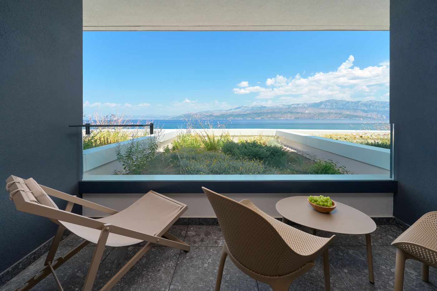 Grand-Hotel-View-Room-59