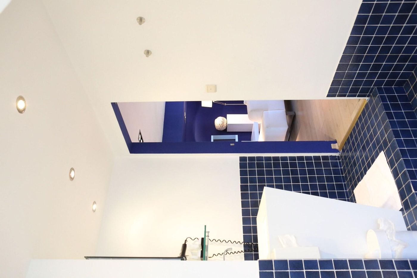 Charl's-Belgium-KNOKKE-HEIST-Room-10