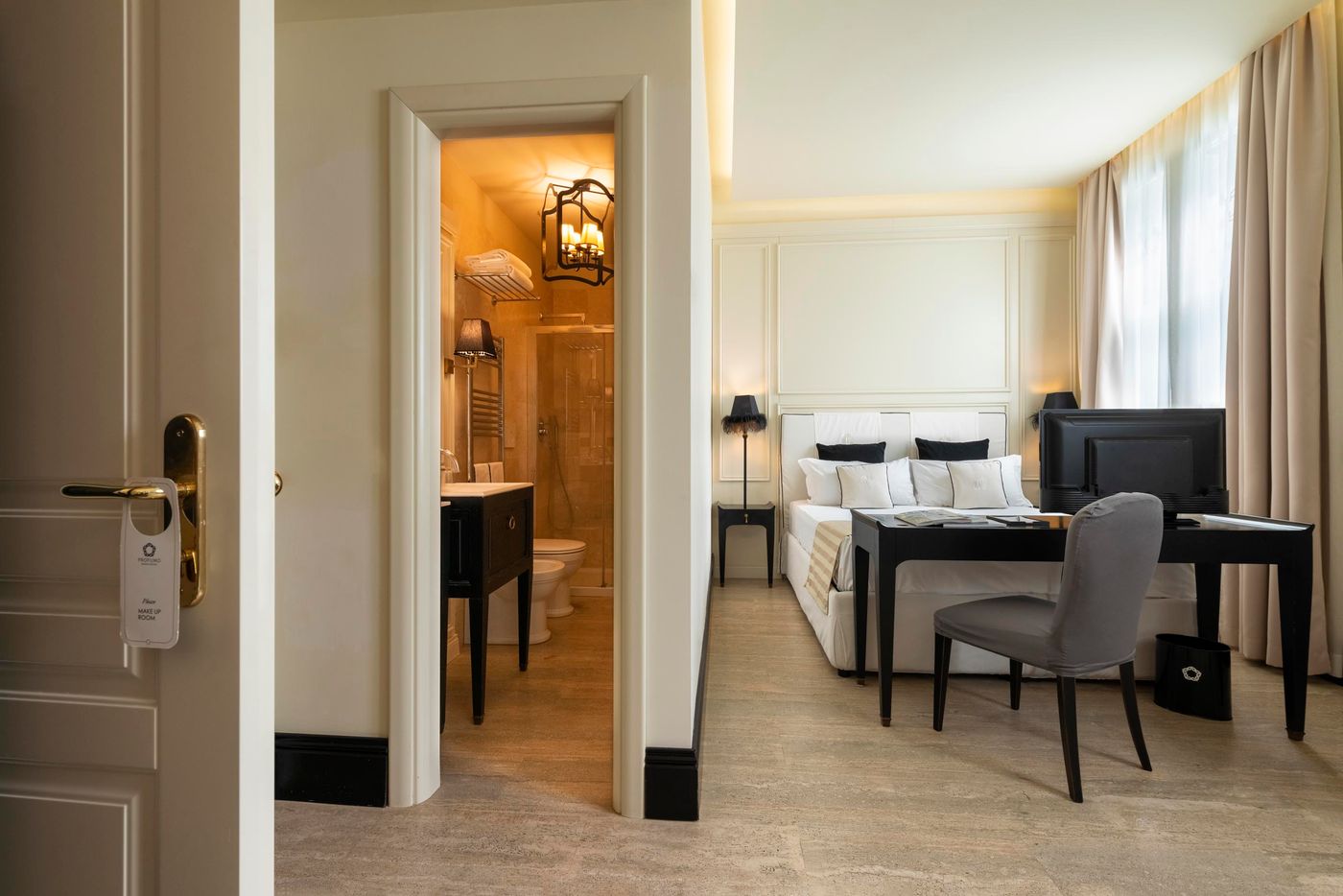 Profumo-Maison-Colosseo-Room-19