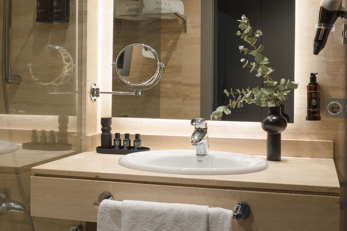 Hotel Antik San Sebastián-Spain-SAN SEBASTIAN-Room-6