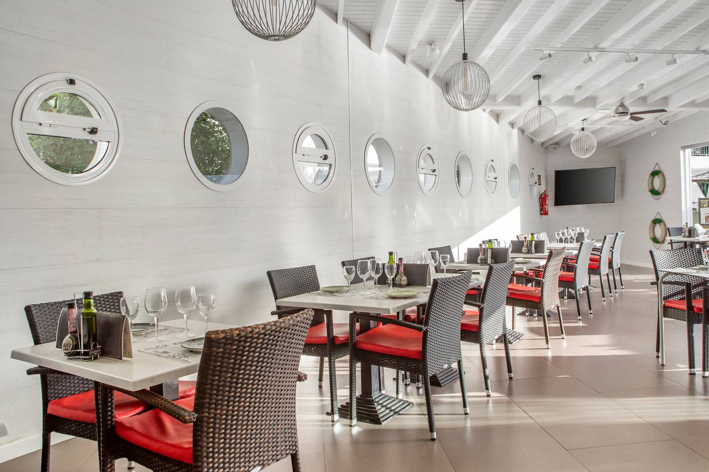 Club-del-Carmen-Restaurant-30