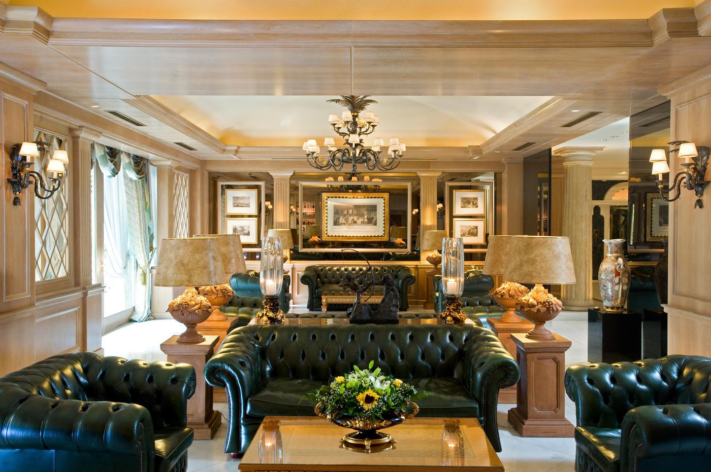 Royal-Olympic-Hotel-Lobby-13