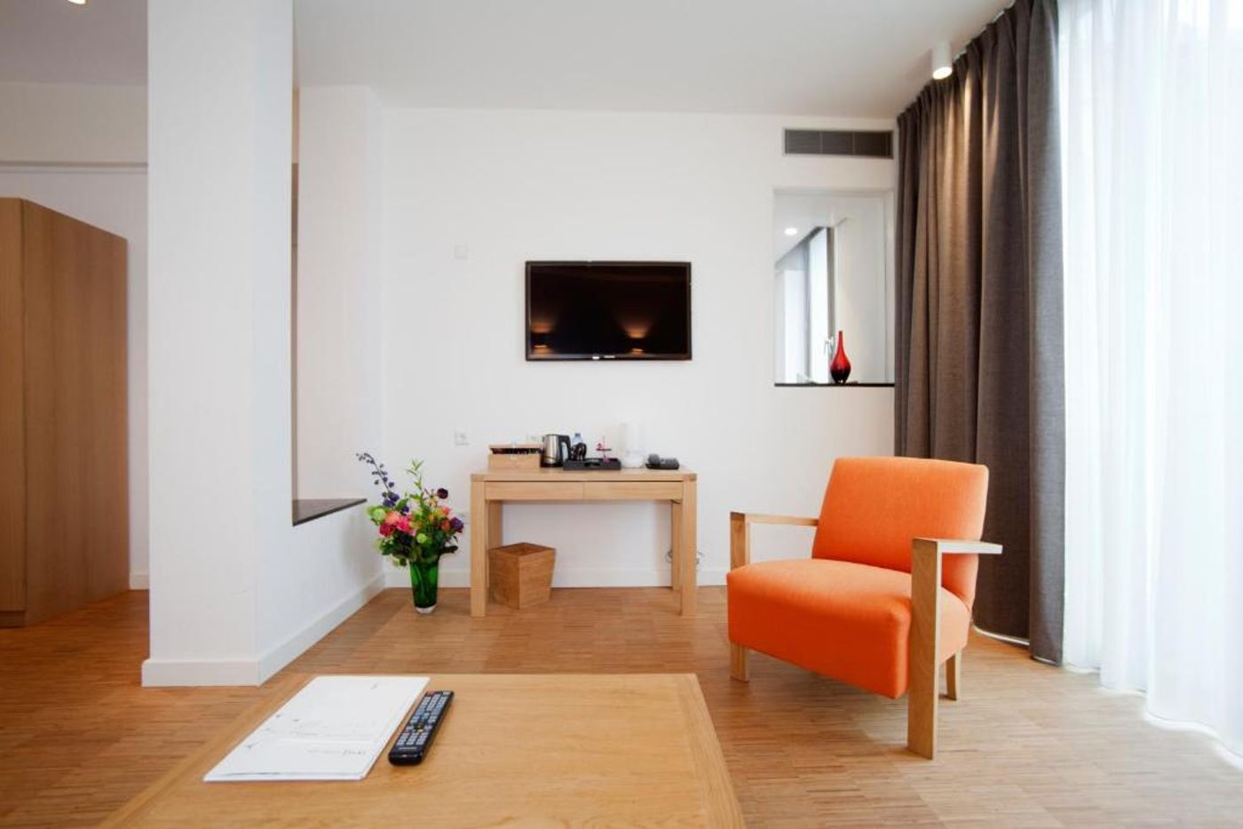 The-Bank-Hotel-Room-21