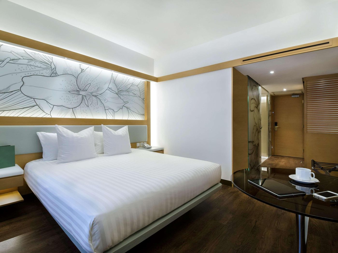 The-Park-Lane-Hong-Kong-Room-41