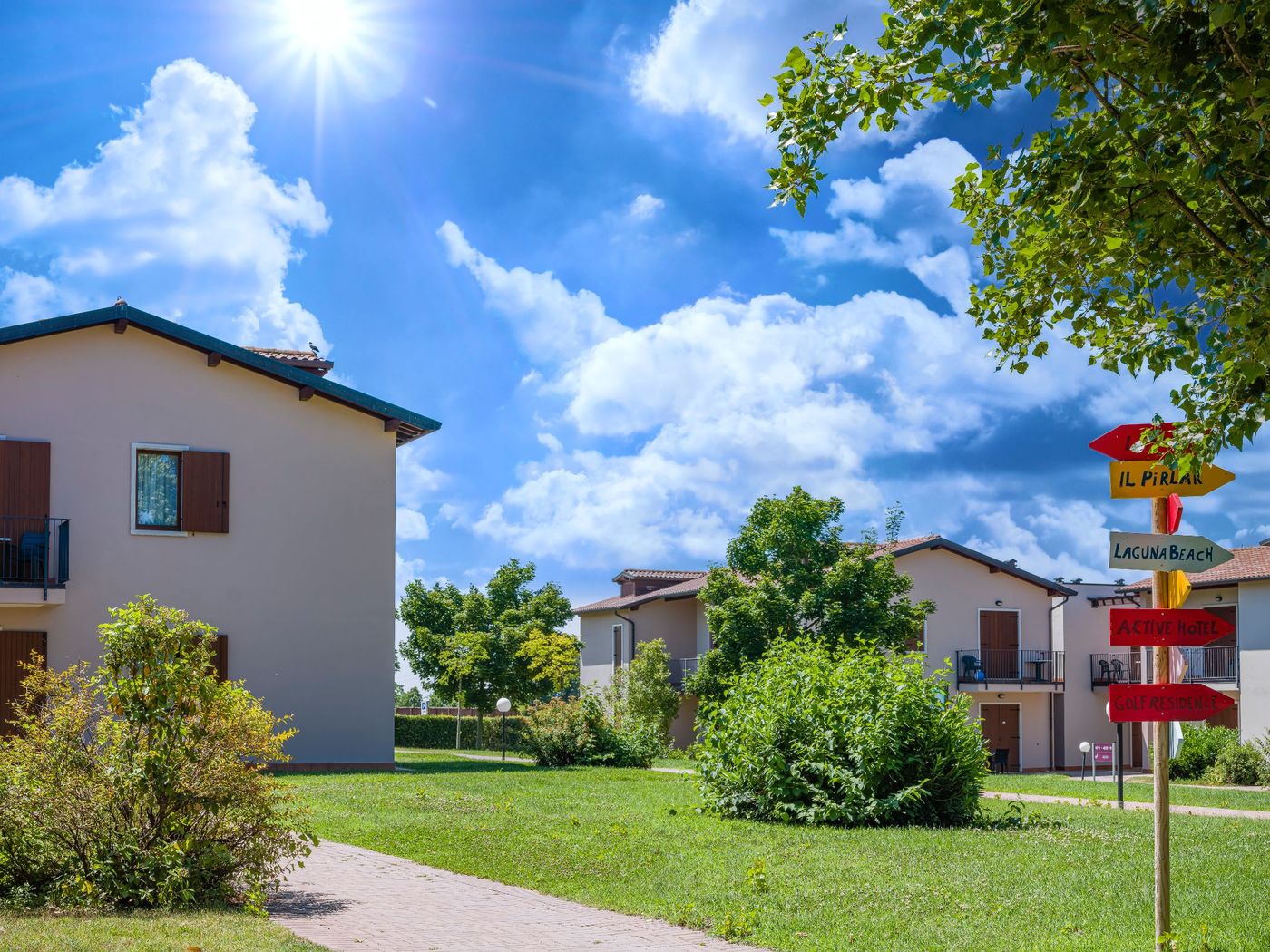 Residence Eden-Italy-Peschiera del Garda VR-General view-4