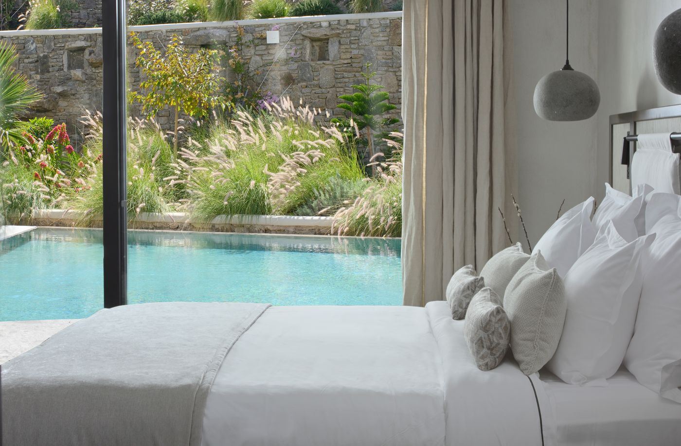 Aeonic-Suites---Spa-General-view-16