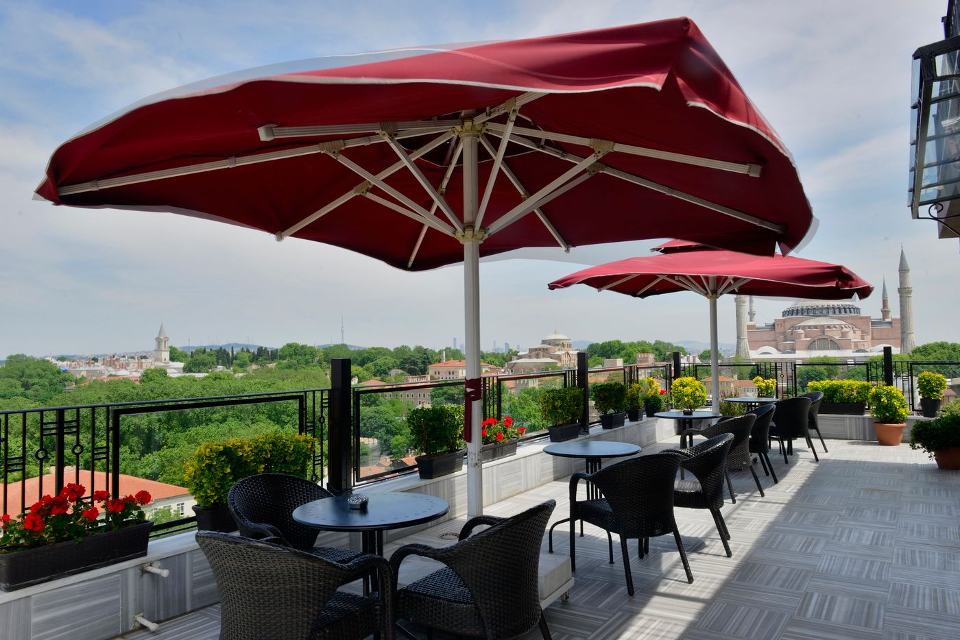 Agora-Life-Hotel-Terrace-50