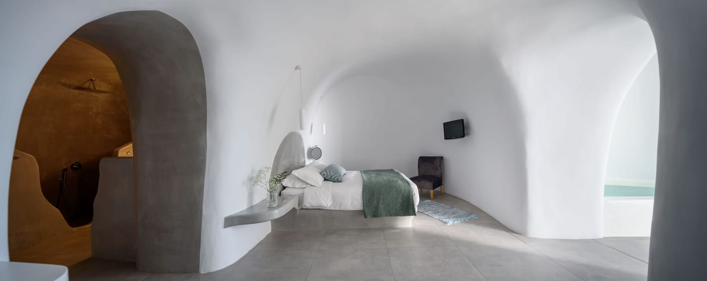 Panorama-Santorini-Boutique-Hotel-Room-35