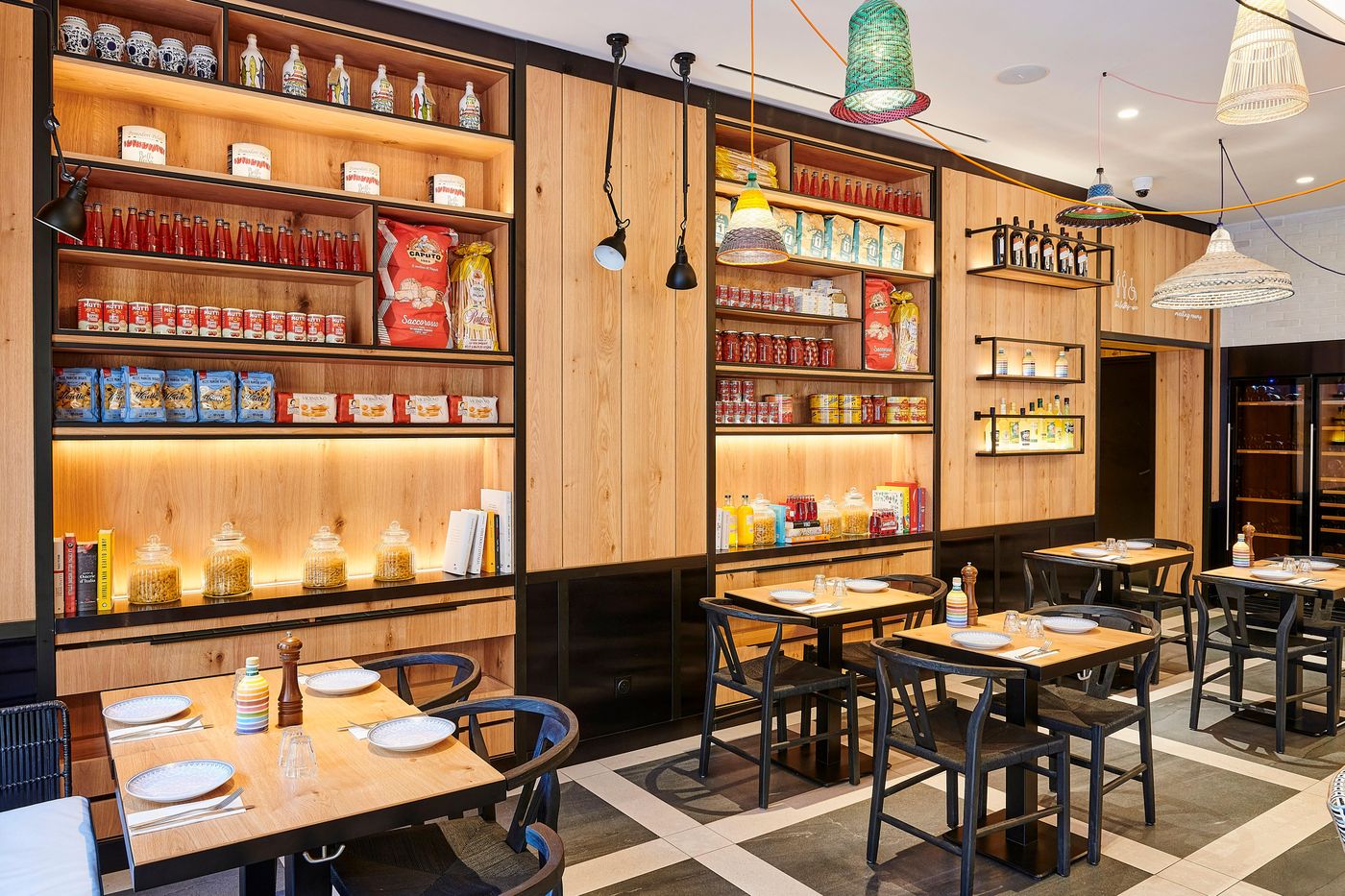 Holiday-Inn-Nice-Restaurant-31